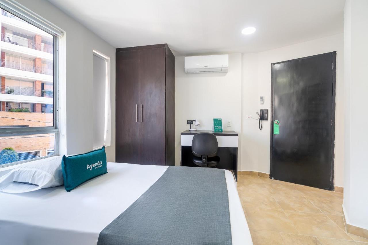 Готель Ayenda Coliving La 78A Медельїн Екстер'єр фото