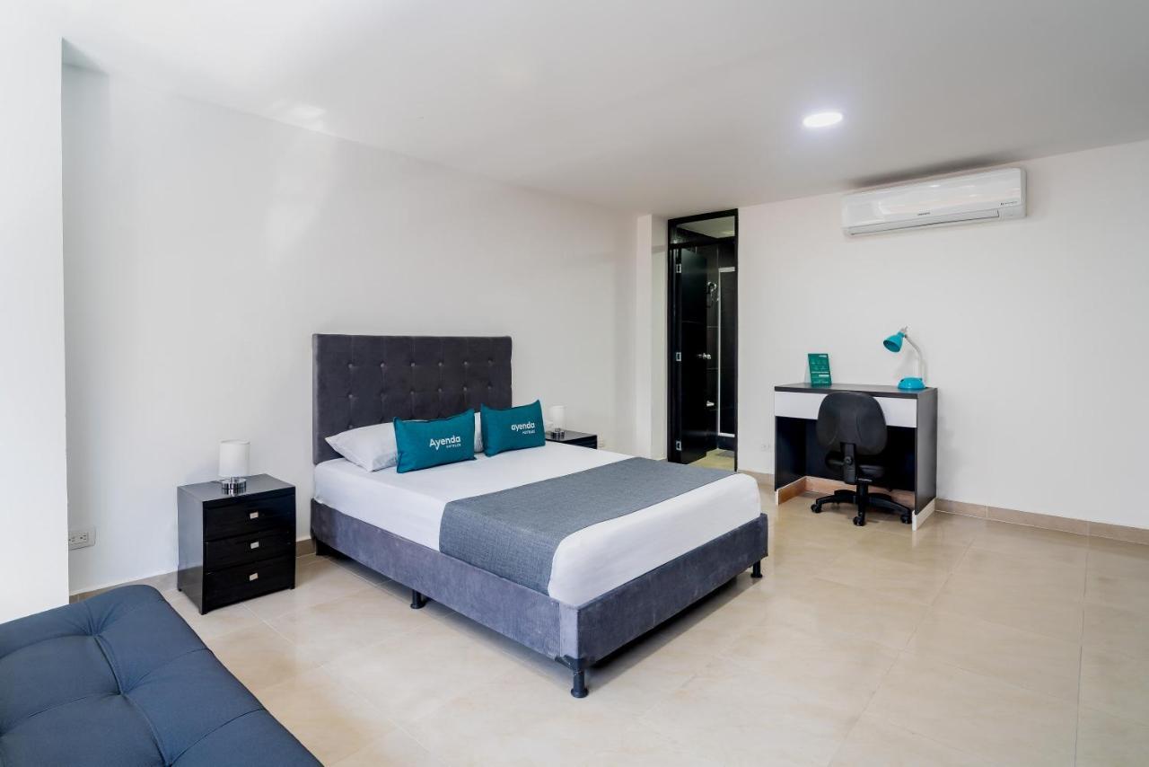 Готель Ayenda Coliving La 78A Медельїн Екстер'єр фото