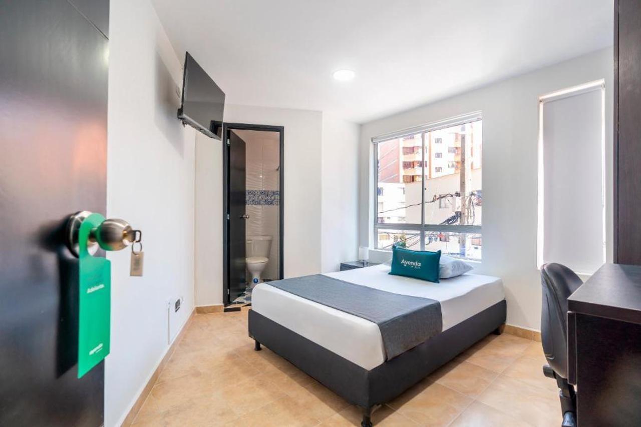 Готель Ayenda Coliving La 78A Медельїн Екстер'єр фото